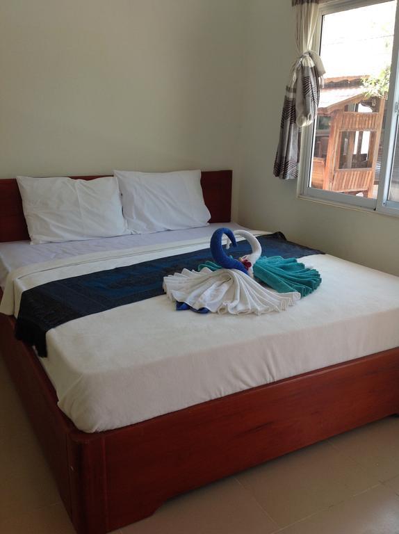 Manita Anna Guesthouse Jullyanna Before Sihanoukville Esterno foto