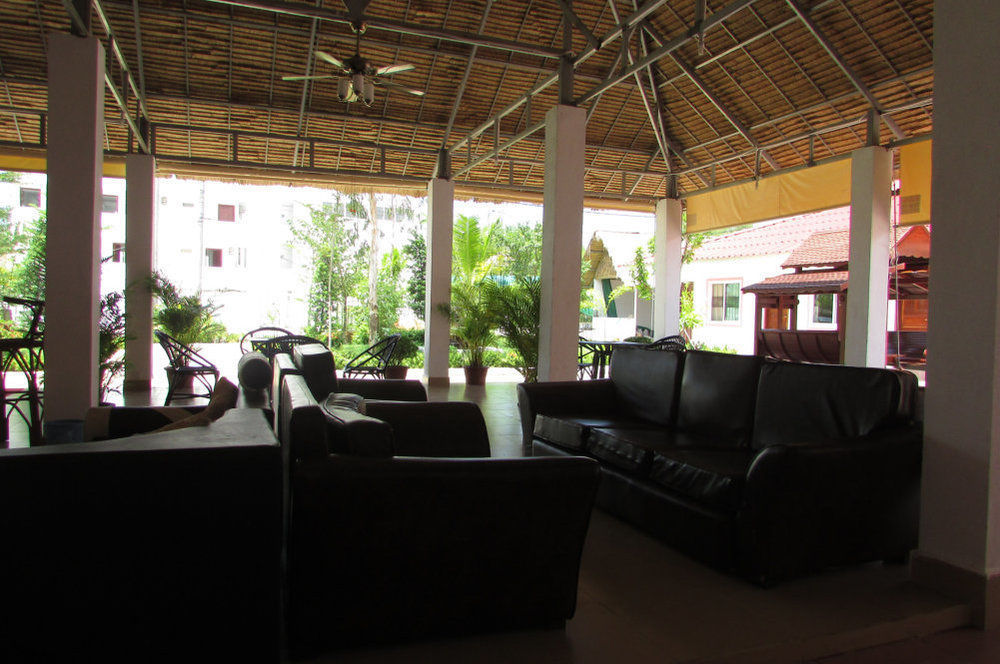 Manita Anna Guesthouse Jullyanna Before Sihanoukville Esterno foto