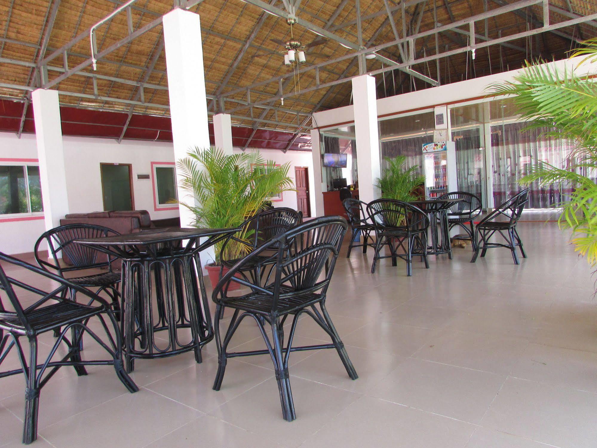 Manita Anna Guesthouse Jullyanna Before Sihanoukville Esterno foto