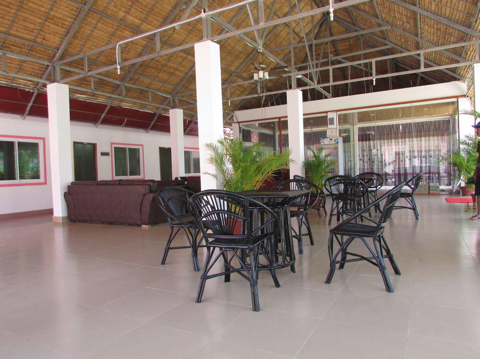 Manita Anna Guesthouse Jullyanna Before Sihanoukville Esterno foto