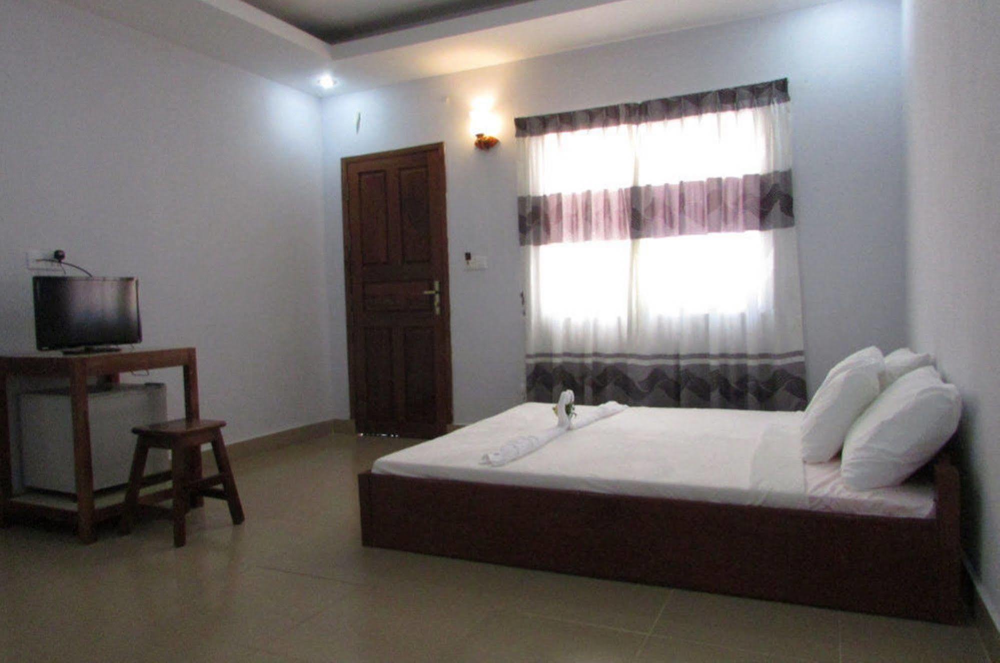 Manita Anna Guesthouse Jullyanna Before Sihanoukville Esterno foto