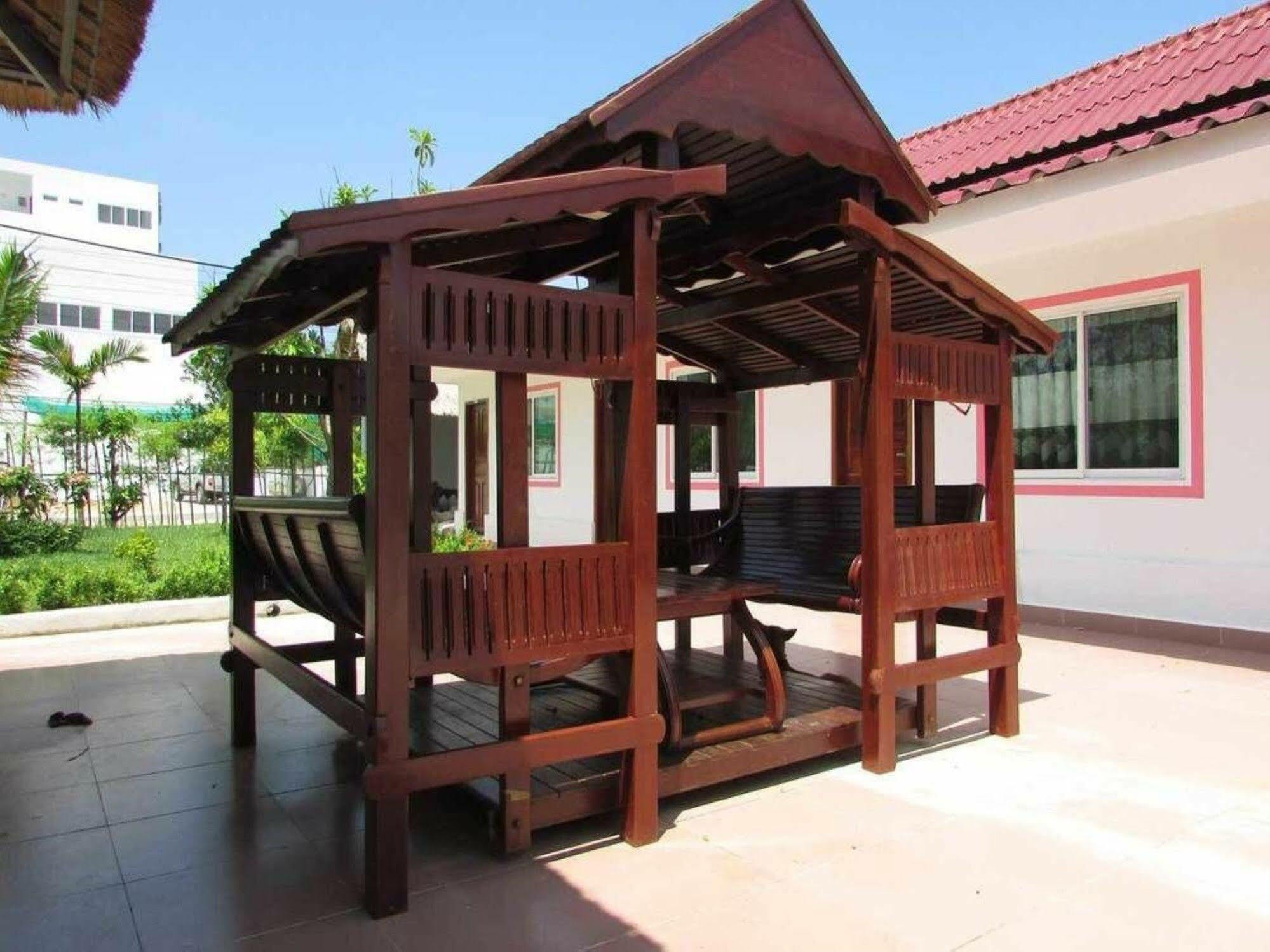Manita Anna Guesthouse Jullyanna Before Sihanoukville Esterno foto